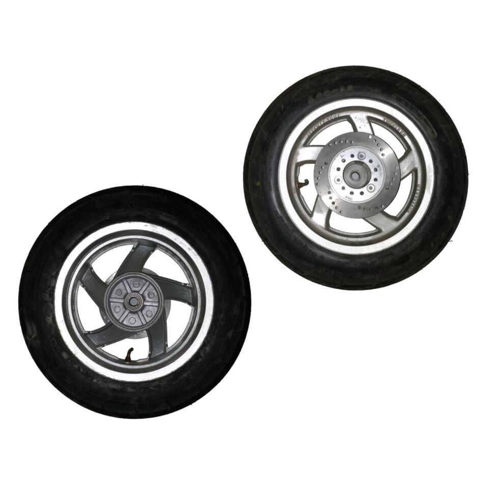 Scooter Arka Jant 12 Gri T5 Diskli Tip Küçük Göbek Lastikli Disk Dahil (4.00-12)