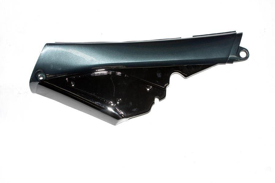 110Ft Sele Alt Ön Kapak Sağ Yeşil-Siyah Orj