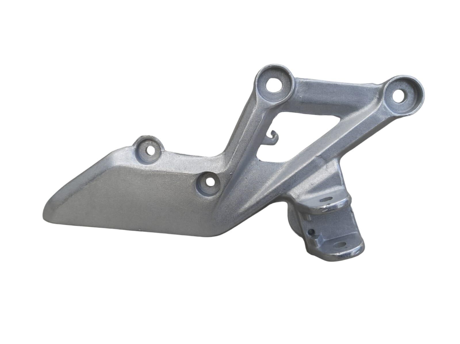 Honda Cbr 250R Ön Basamak Braketi Sağ 50600-Kyj-900 Orj