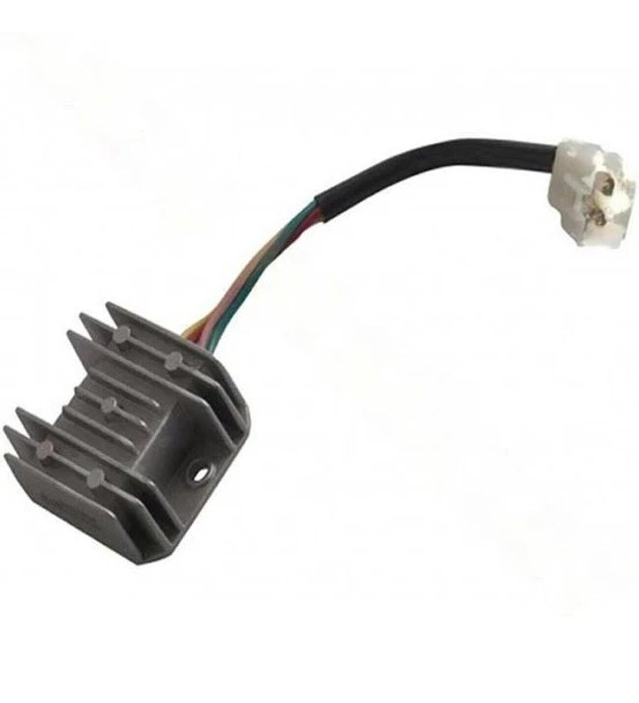 Scooter Regülatör 4 Lü Erkek Soket Büyük